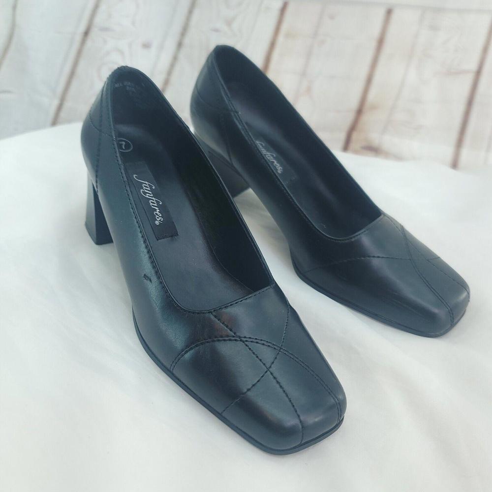 Fanfares Loretta Black Pumps Square Toe Size 7 Block Heels